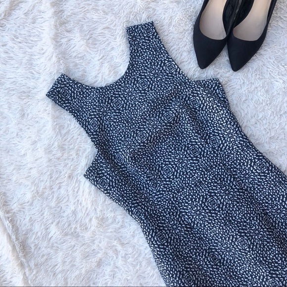 H&M Dresses & Skirts - LOWEST H&M Pattermed Sheath Dress